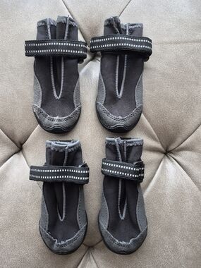 Top Paw Small Gray/Black Dog Boots - Set of 4